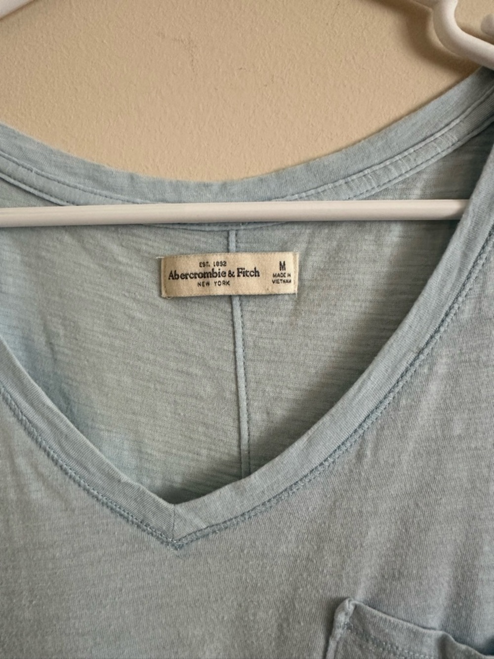 A&F V-Neck - Picture 3 of 5